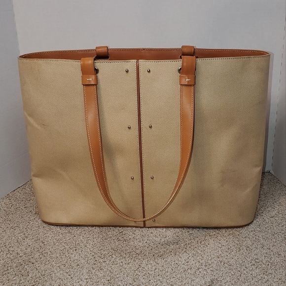 TODS Tote - Picture 1 of 11